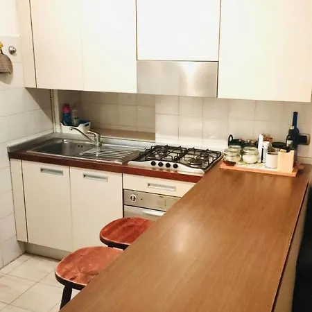 In A Strategic Position Apartment Milan