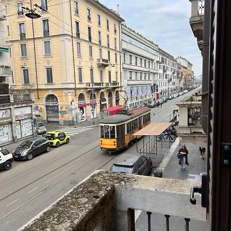 Apartment In A Strategic Position Milan